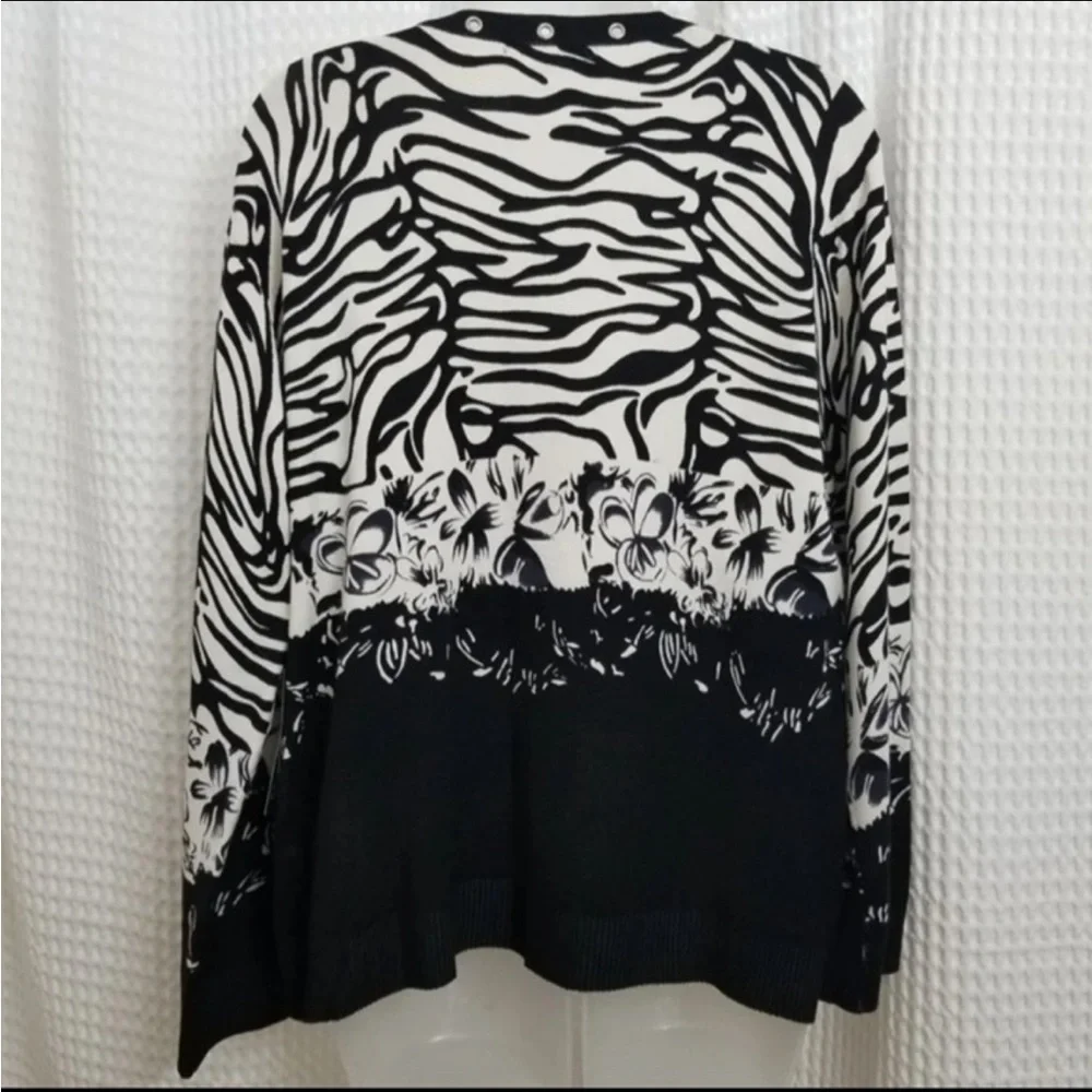 NWT Pierri NY cardigan black/white zebra print with grommets and zipper XL - Picture 5 of 8